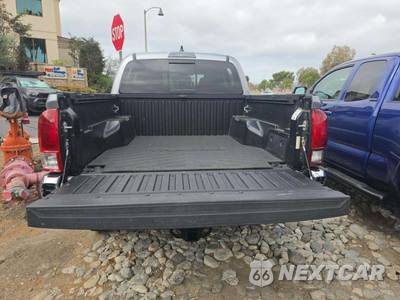 2021 Toyota Tacoma SR5 Crew Cab Medium Bed - zdjęcie 14 z 24 - miniatura
