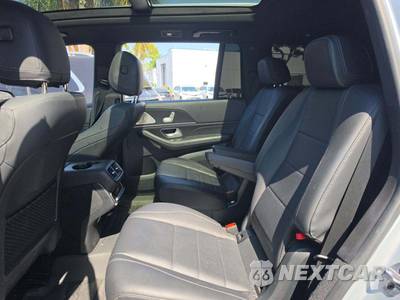 2023 Mercedes-Benz GLS 450 4MATIC - zdjęcie 13 z 26 - miniatura