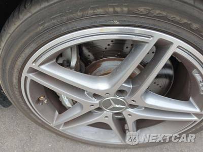 2013 Mercedes-Benz AMG C 63 Sedan - zdjęcie 23 z 23 - miniatura