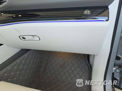 2022 Mercedes-Benz Maybach GLS 600 4MATIC - zdjęcie 19 z 25 - miniatura