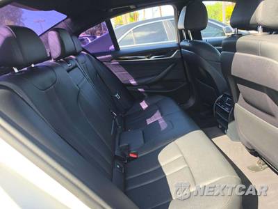 2017 BMW 5 Series Sedan 530i - zdjęcie 16 z 28 - miniatura