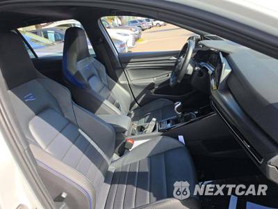 2023 Volkswagen Golf R - zdjęcie 18 z 21 - miniatura