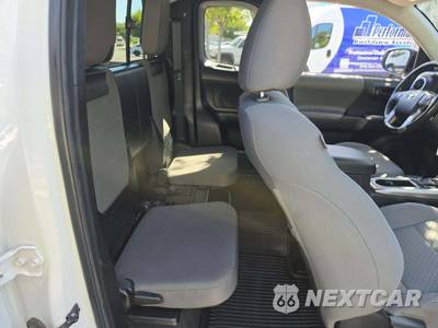 2022 Toyota Tacoma SR5 Extended Cab Long Bed w/Rear Doors - zdjęcie 16 z 31 - miniatura