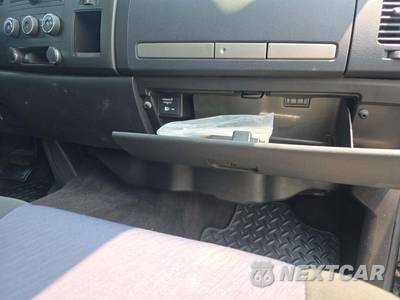 2011 Chevrolet Silverado 3500HD LT Extended Cab Long Bed 1LT w/Rear Doors DRW - zdjęcie 16 z 22 - miniatura
