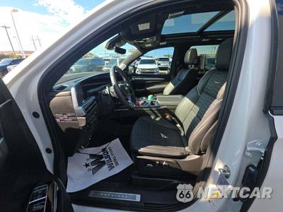 2025 Cadillac Escalade ESV V-Series 1SD - zdjęcie 6 z 28 - miniatura