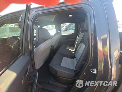 2026 Toyota Tacoma TRD Off-Road Crew Cab Medium Bed - zdjęcie 13 z 25 - miniatura