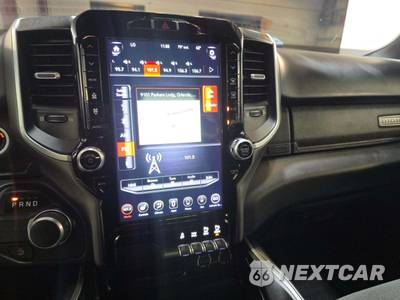 2020 Ram 1500 Big Horn Extended Cab Medium Bed - zdjęcie 10 z 28 - miniatura