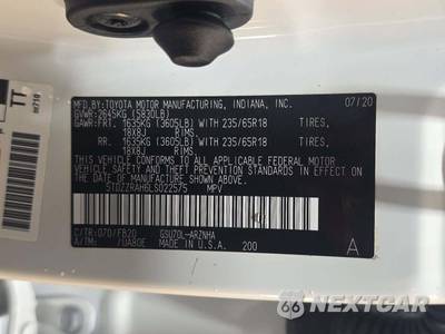 2020 Toyota Highlander LE - zdjęcie 5 z 31 - miniatura
