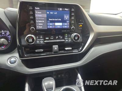 2020 Toyota Highlander LE - zdjęcie 10 z 31 - miniatura
