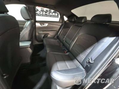 2023 Kia Forte GT-Line - zdjęcie 13 z 27 - miniatura