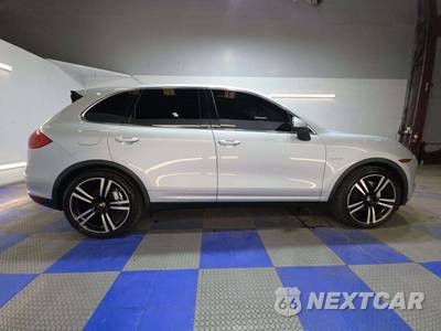 2012 Porsche Cayenne S Hybrid - zdjęcie 4 z 31 - miniatura