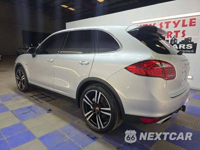2012 Porsche Cayenne S Hybrid - zdjęcie 2 z 31 - miniatura