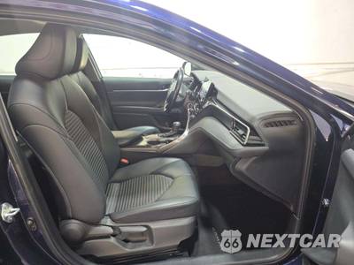 2022 Toyota Camry SE - zdjęcie 18 z 30 - miniatura