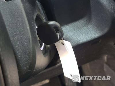 2022 Toyota Camry SE - zdjęcie 8 z 30 - miniatura