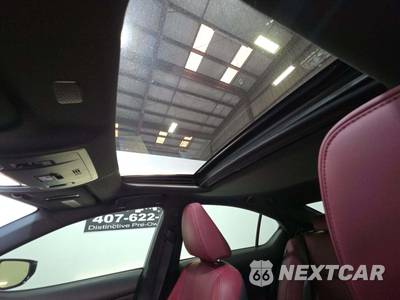 2021 Lexus IS 300 - zdjęcie 11 z 29 - miniatura