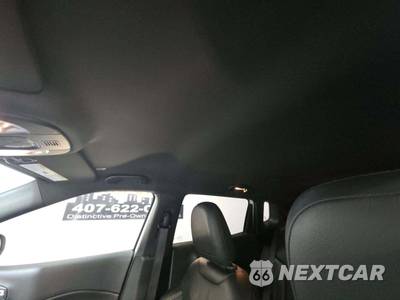 2021 Jeep Compass 80th Special Edition - zdjęcie 11 z 28 - miniatura