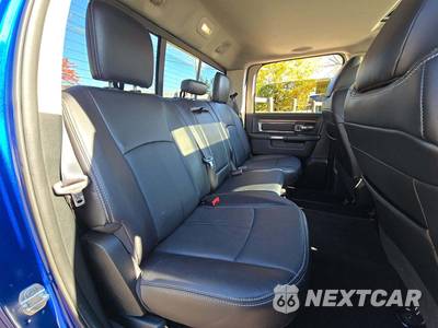 2018 Ram 1500 Laramie Crew Cab Short Bed - zdjęcie 16 z 22 - miniatura