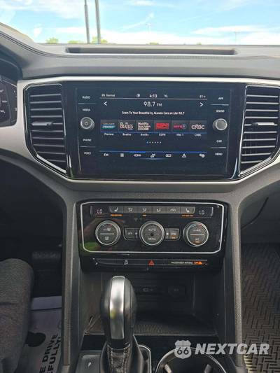 2023 Volkswagen Atlas Cross Sport 2.0T SE w/Technology - zdjęcie 10 z 23 - miniatura