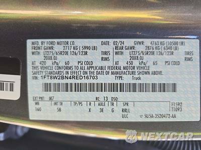 2024 Ford Super Duty F-250 Lariat Crew Cab Medium Bed - zdjęcie 5 z 22 - miniatura