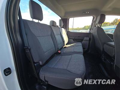 2024 Ford Super Duty F-250 XL Crew Cab Medium Bed - zdjęcie 16 z 23 - miniatura