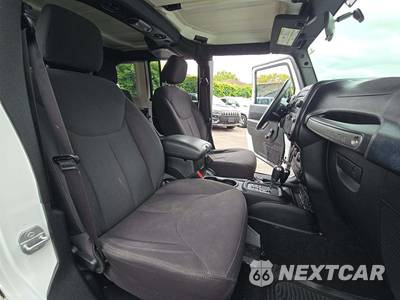 2017 Jeep Wrangler Unlimited Sport - zdjęcie 18 z 24 - miniatura
