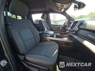 2022 Ram 1500 Big Horn Crew Cab Short Bed - zdjęcie 18 z 21 - miniatura