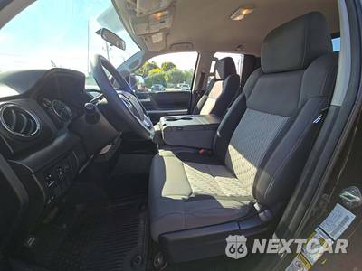 2017 Toyota Tundra SR5 Extended Cab Medium Bed - zdjęcie 6 z 25 - miniatura