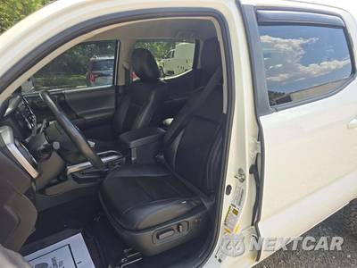 2020 Toyota Tacoma SR5 Crew Cab Medium Bed - zdjęcie 6 z 22 - miniatura