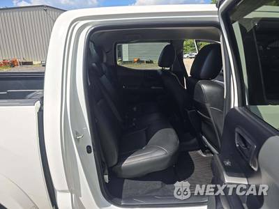 2020 Toyota Tacoma SR5 Crew Cab Medium Bed - zdjęcie 16 z 22 - miniatura