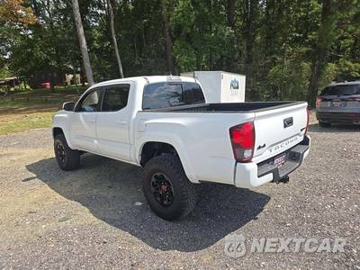 2020 Toyota Tacoma SR5 Crew Cab Medium Bed - zdjęcie 2 z 22 - miniatura