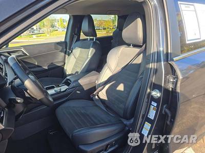 2025 Mitsubishi Outlander SE - zdjęcie 6 z 23 - miniatura