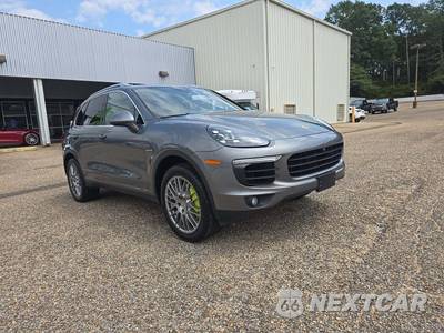 2018 Porsche Cayenne S E-Hybrid - zdjęcie 4 z 22 - miniatura