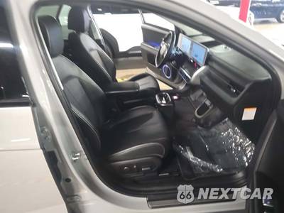 2023 Hyundai IONIQ 5 Limited - zdjęcie 18 z 21 - miniatura
