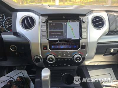 2020 Toyota Tundra Platinum Crew Cab Short Bed - zdjęcie 7 z 23 - miniatura