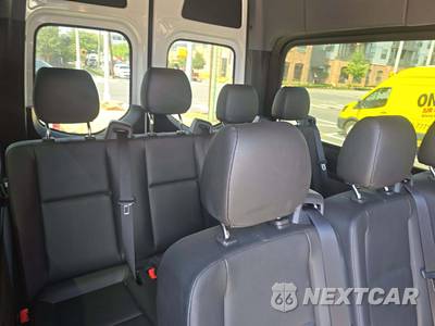 2024 Mercedes-Benz Sprinter 2500 Passenger Van 144.0" WB - zdjęcie 14 z 21 - miniatura