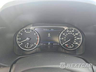 2026 Nissan Altima SR - zdjęcie 9 z 24 - miniatura