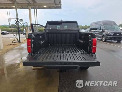 2026 Toyota Tacoma TRD Off-Road Crew Cab Medium Bed - zdjęcie 14 z 22 - miniatura