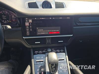 2021 Porsche Cayenne Coupe - zdjęcie 10 z 24 - miniatura