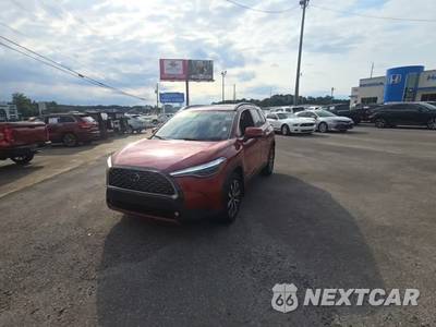 2024 Toyota Corolla Cross XLE - zdjęcie 1 z 17 - miniatura