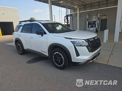 2026 Nissan Pathfinder Rock Creek - zdjęcie 4 z 21 - miniatura