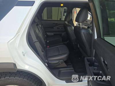 2026 Nissan Pathfinder Rock Creek - zdjęcie 17 z 21 - miniatura