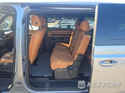 2025 Volkswagen ID. Buzz Pro S Single-Tone 128.0" WB - zdjęcie 13 z 22 - miniatura