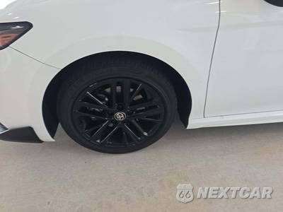 2026 Toyota Camry SE - zdjęcie 22 z 22 - miniatura
