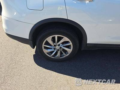 2014 Nissan Rogue SL - zdjęcie 28 z 29 - miniatura