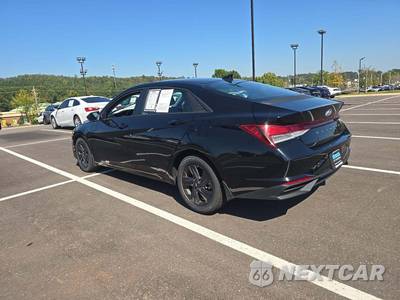 2022 Hyundai Elantra SEL - zdjęcie 2 z 24 - miniatura