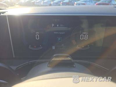 2025 Hyundai Santa Fe SEL - zdjęcie 9 z 22 - miniatura