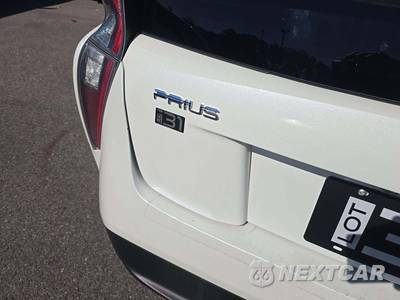 2016 Toyota Prius Two - zdjęcie 23 z 25 - miniatura