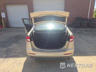 2019 Ford Fusion SE - zdjęcie 14 z 26 - miniatura