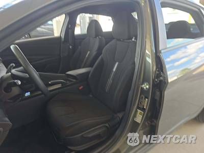2026 Hyundai Elantra SEL Sport - zdjęcie 6 z 20 - miniatura