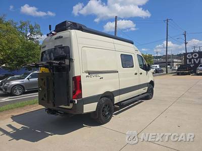 2020 Mercedes-Benz Sprinter 2500 Cargo Van Standard Roof 144.0" WB - zdjęcie 3 z 22 - miniatura